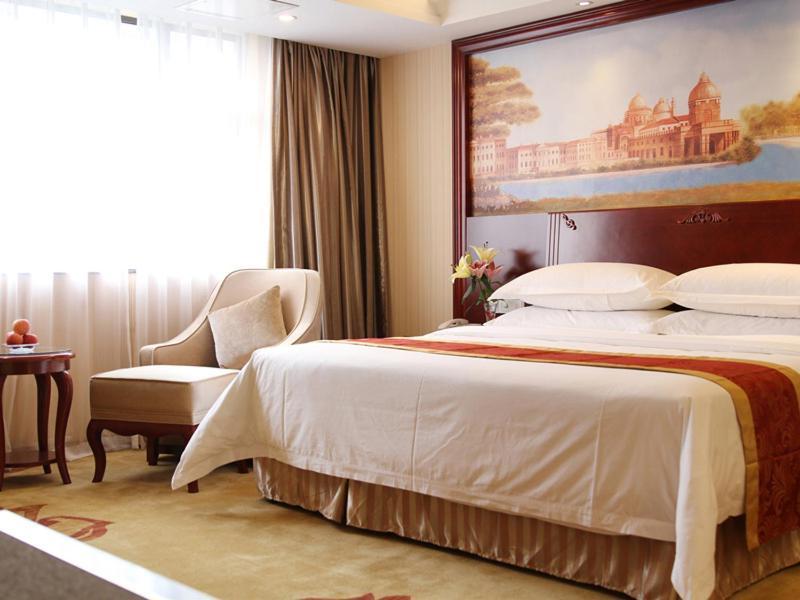 Vienna Hotel Foshan Nanhai City Square 외부 사진